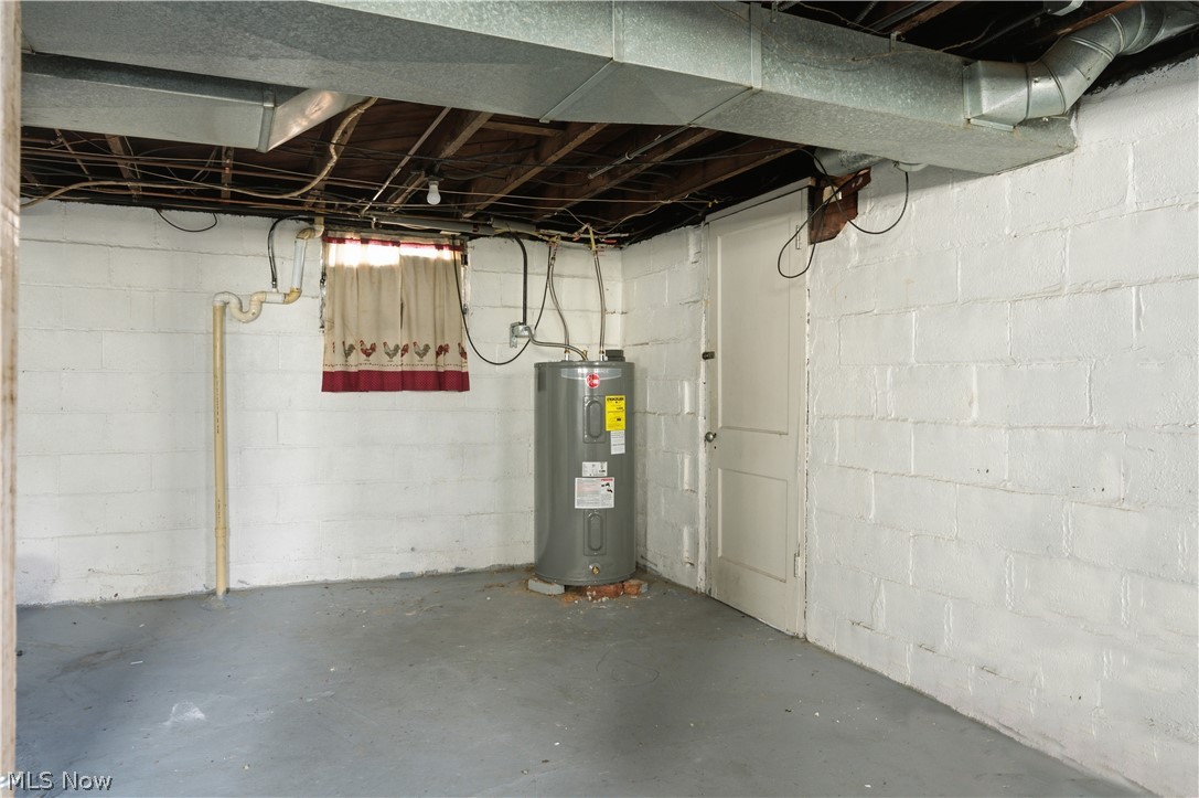 201 E Wilson Avenue Girard OH 44420