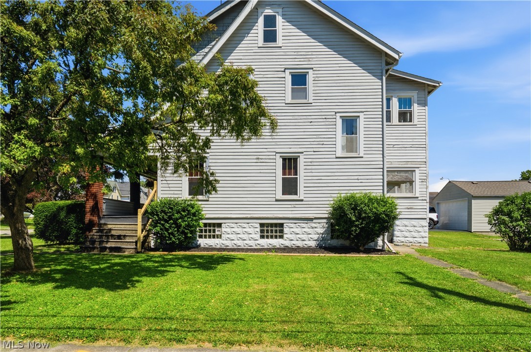 201 E Wilson Avenue Girard OH 44420