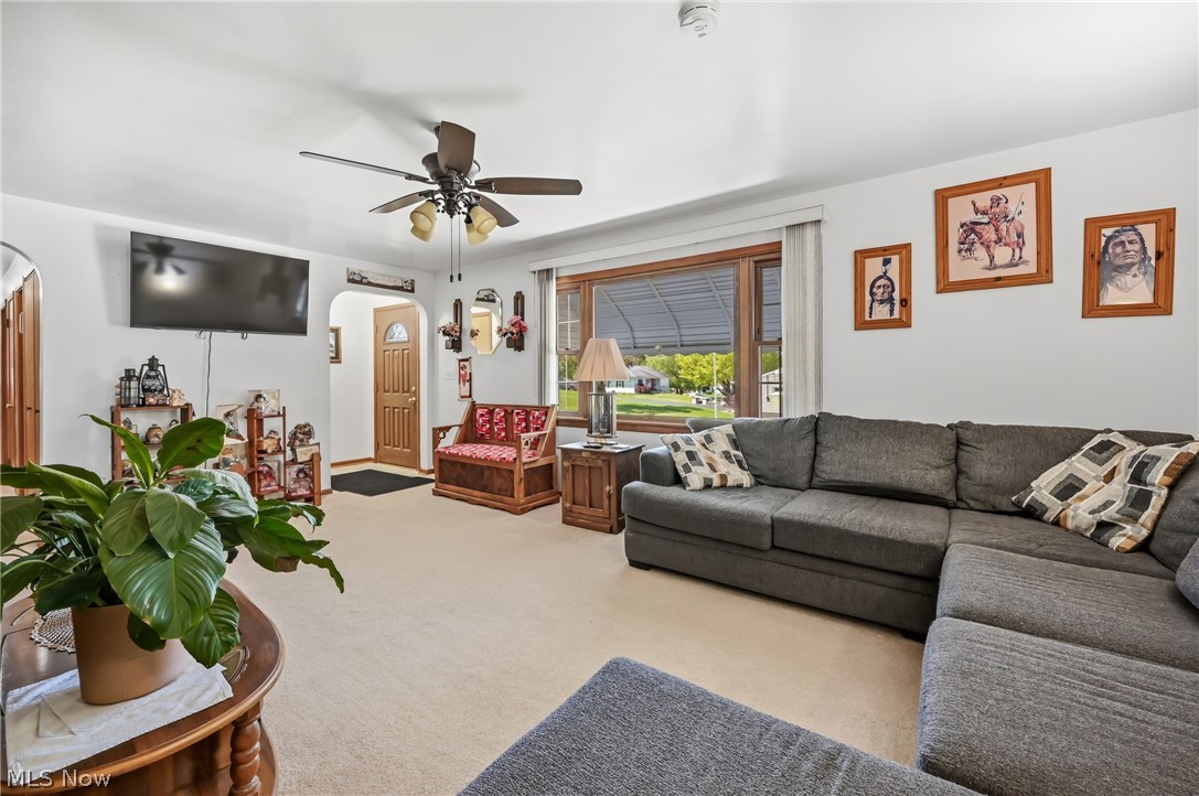 620 Thomas Road Lisbon OH 44432