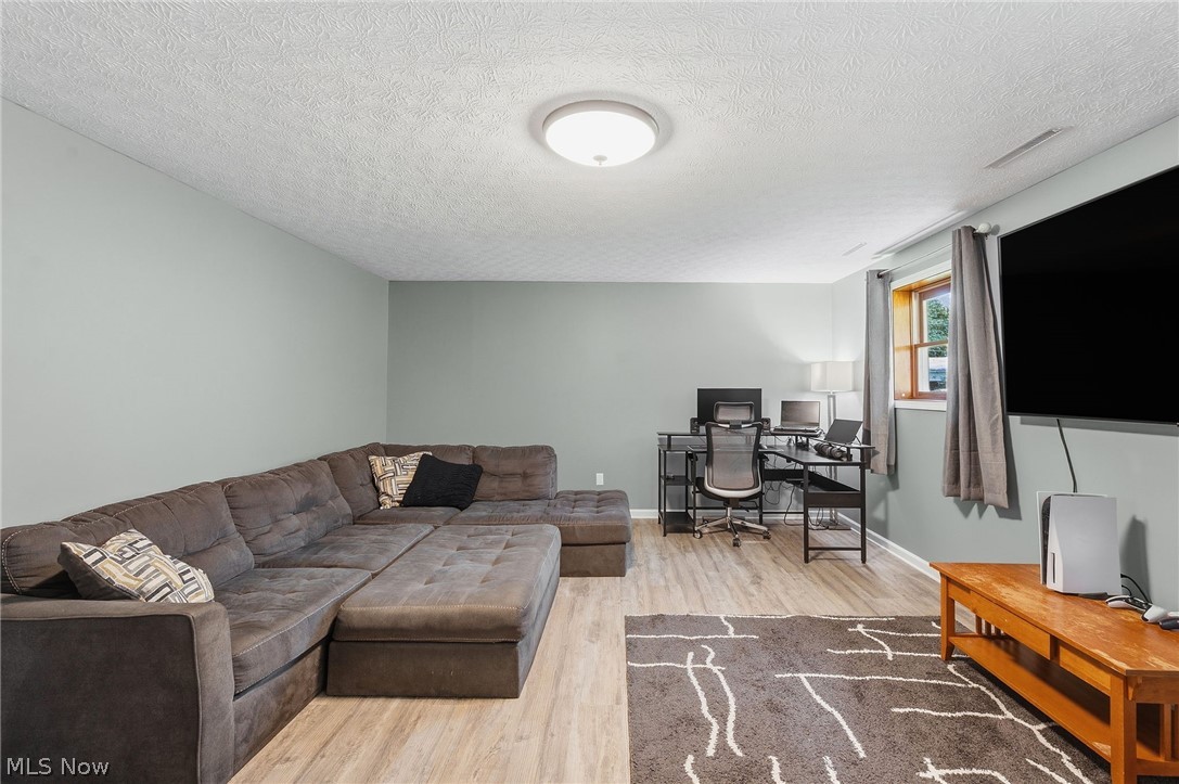 430 Hilltop Drive Doylestown OH 44230