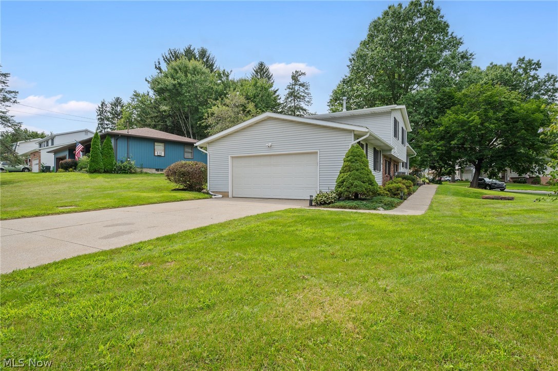 430 Hilltop Drive Doylestown OH 44230