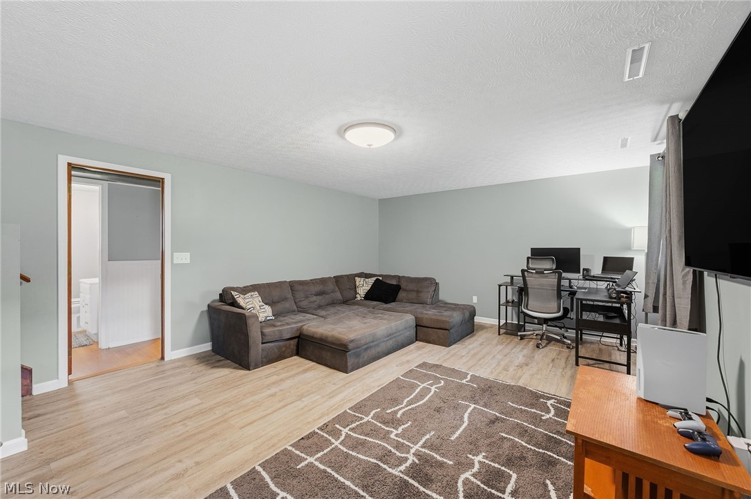 430 Hilltop Drive Doylestown OH 44230