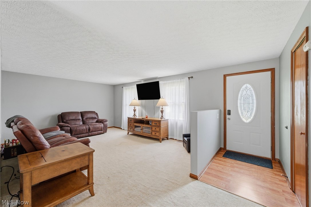 430 Hilltop Drive Doylestown OH 44230
