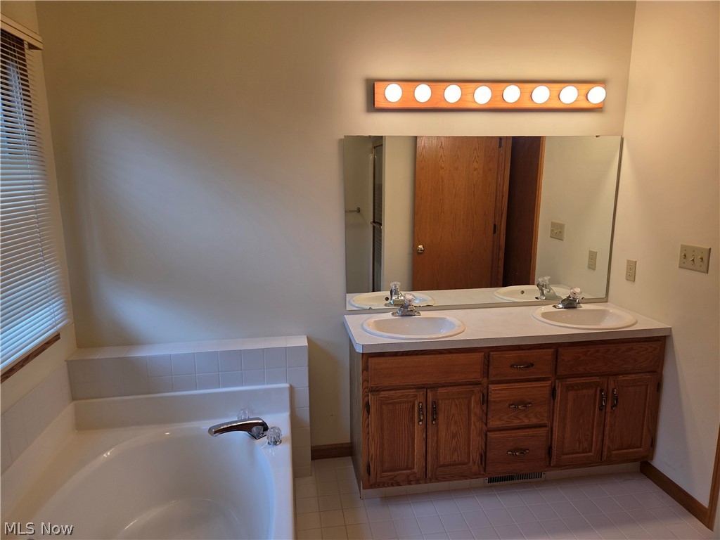 220 Montgomery Drive Canfield OH 44406