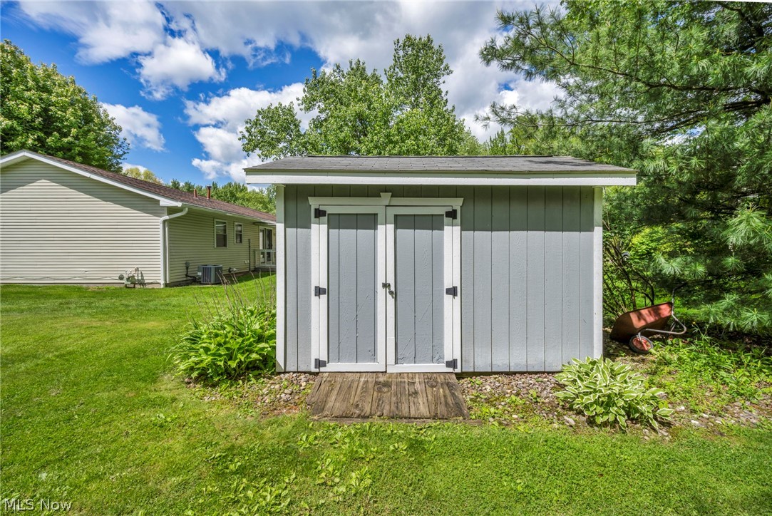 513 Russell Street Newton Falls OH 44444