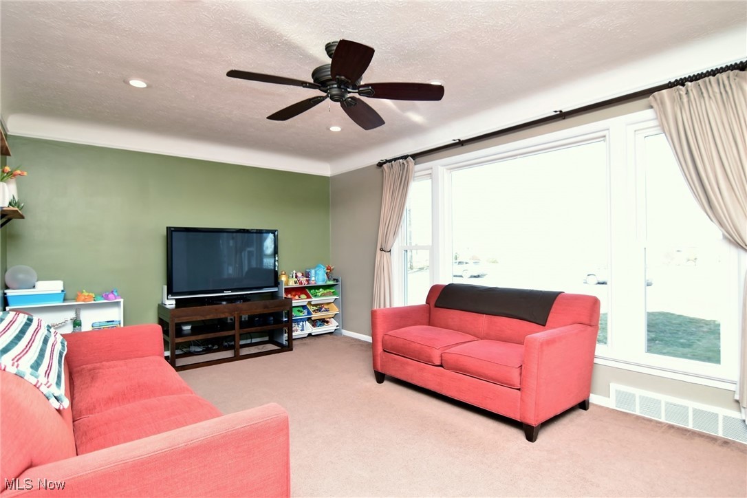 30432 Fairway Boulevard Willowick OH 44095