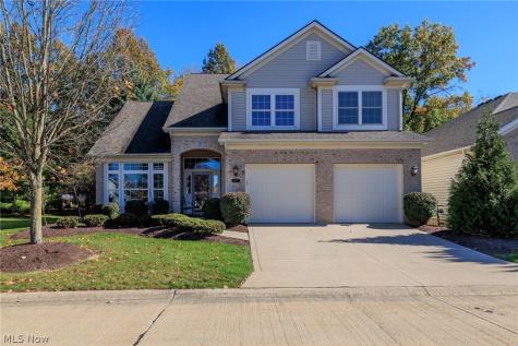 15271 Oak Hollow Lane Strongsville OH 44149