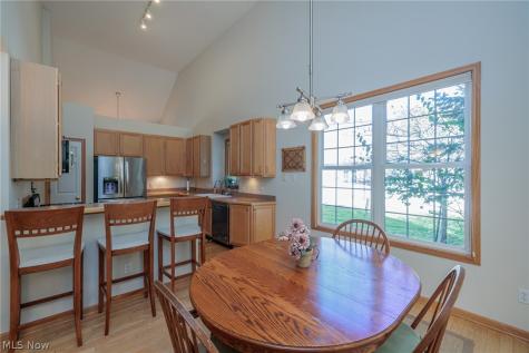 15271 Oak Hollow Lane Strongsville OH 44149