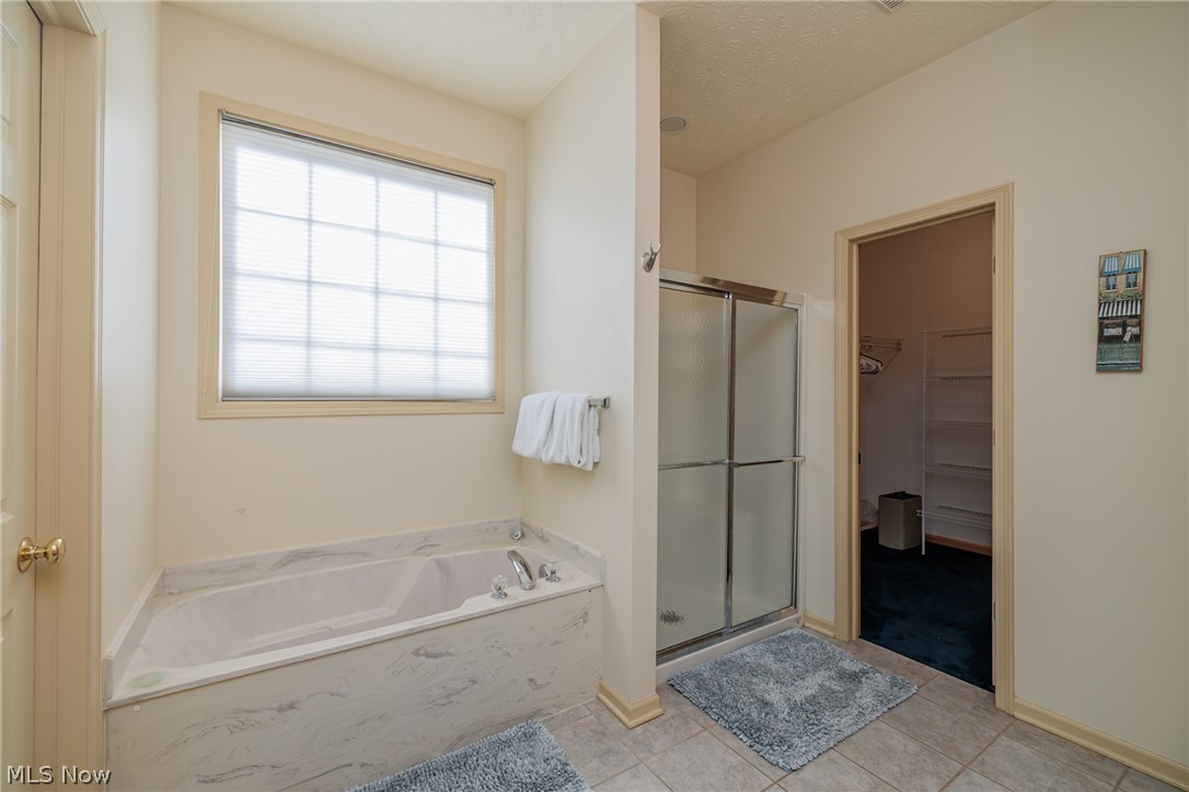 15271 Oak Hollow Lane Strongsville OH 44149