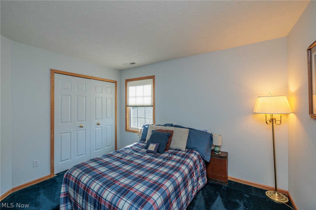 15271 Oak Hollow Lane Strongsville OH 44149