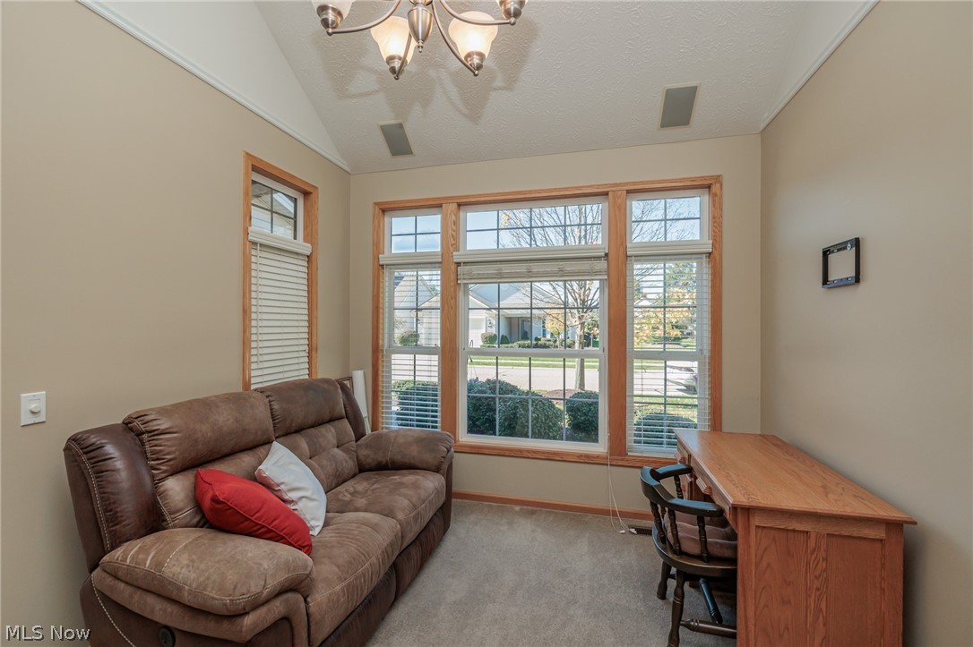 15271 Oak Hollow Lane Strongsville OH 44149