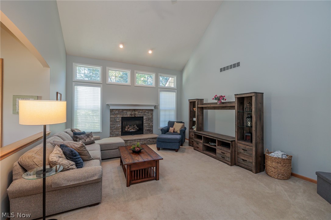 15271 Oak Hollow Lane Strongsville OH 44149