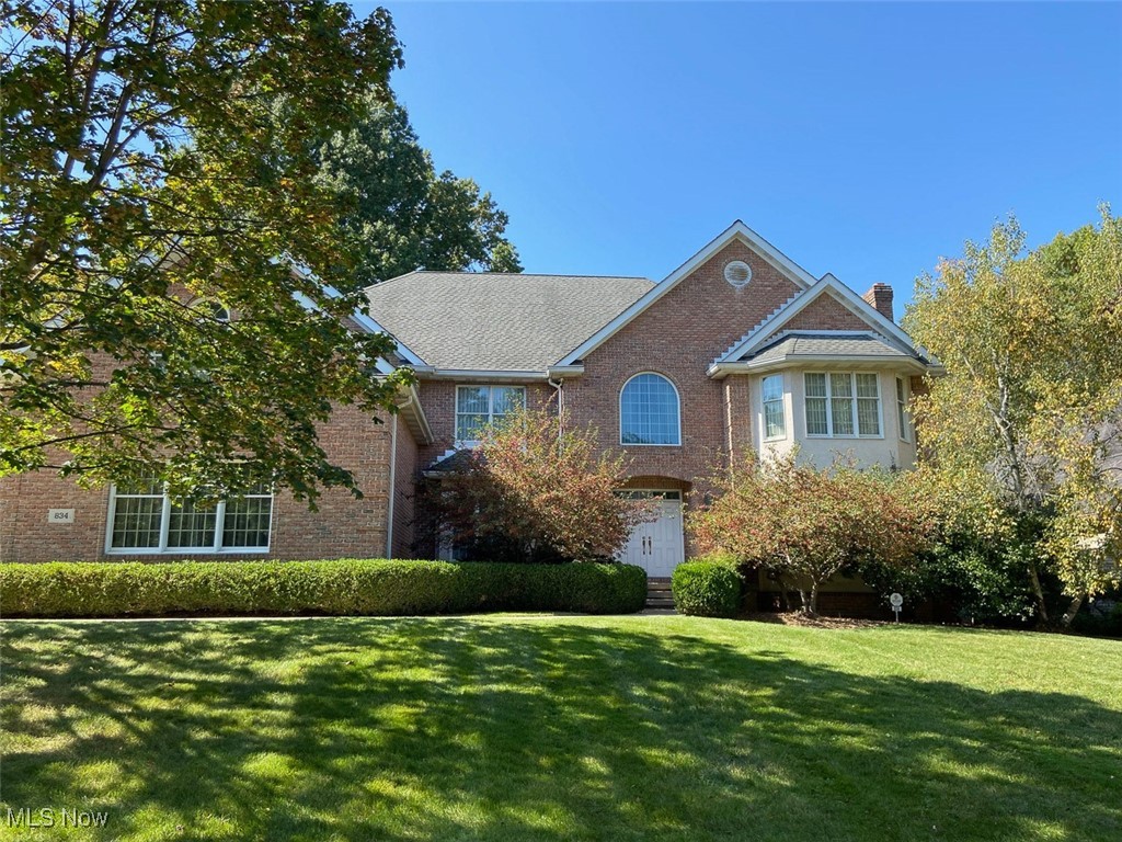 834 Eaton Park Lane Akron OH 44303