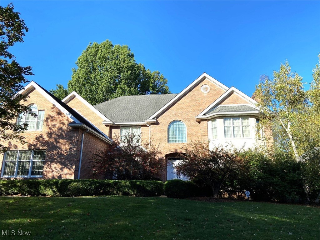 834 Eaton Park Lane Akron OH 44303