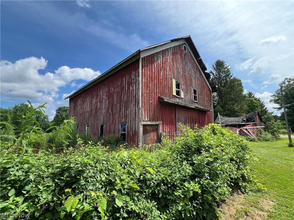 3527R Footville Richmond Road Rock Creek OH 44084