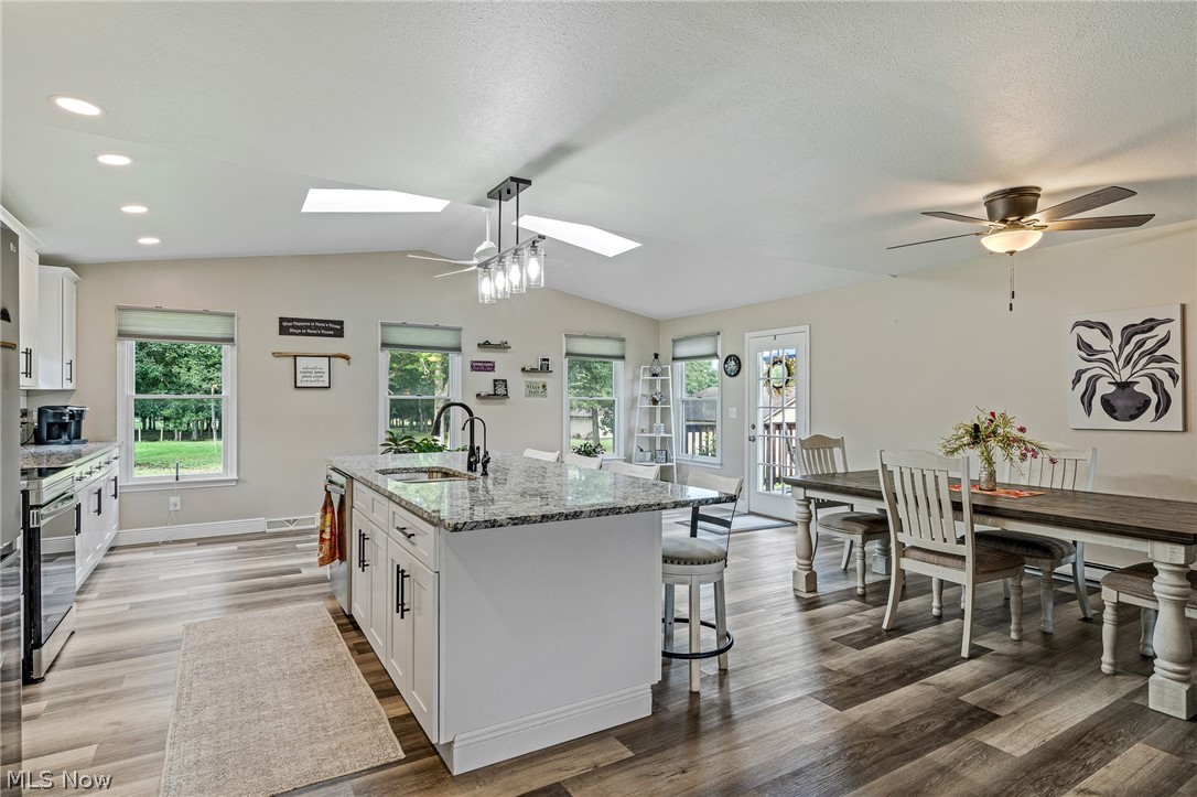 3902 S Newton Falls Road Diamond OH 44412