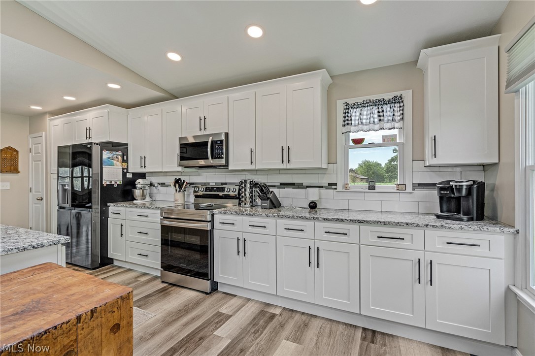 3902 S Newton Falls Road Diamond OH 44412