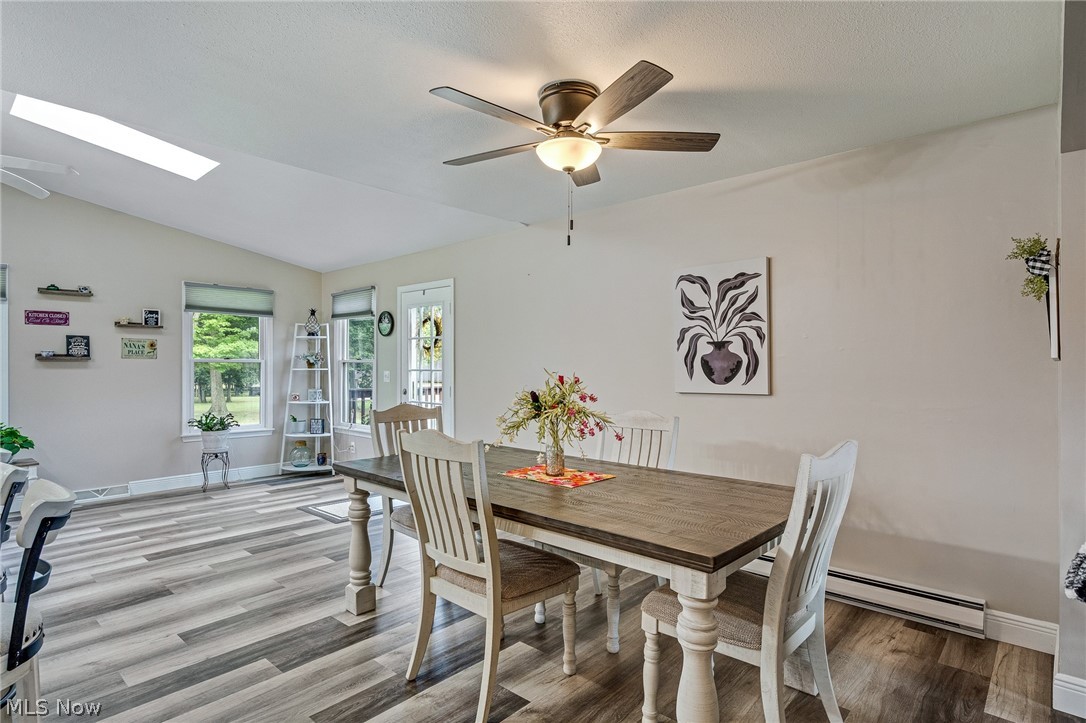 3902 S Newton Falls Road Diamond OH 44412
