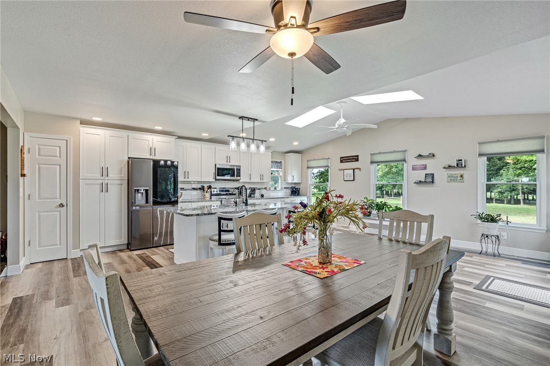 3902 S Newton Falls Road Diamond OH 44412