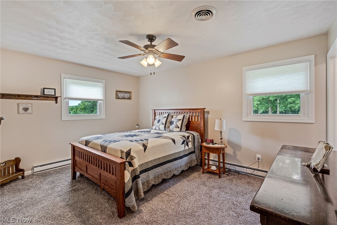 3902 S Newton Falls Road Diamond OH 44412