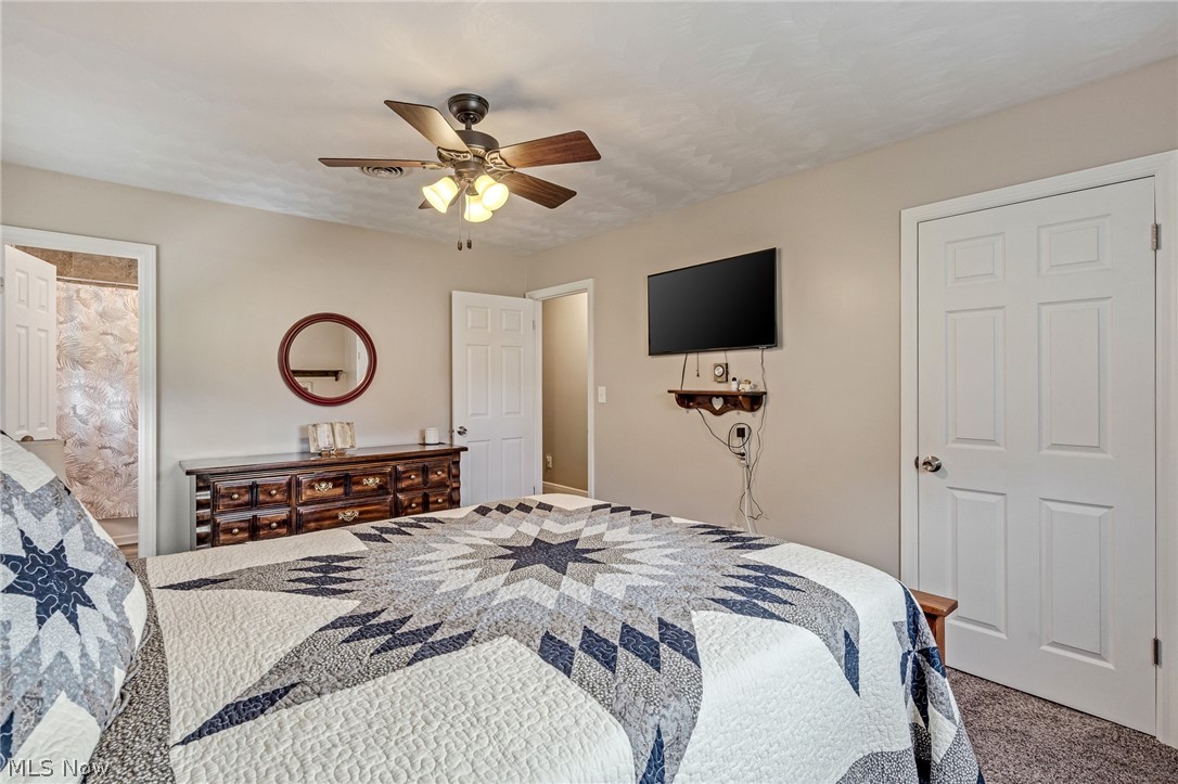 3902 S Newton Falls Road Diamond OH 44412