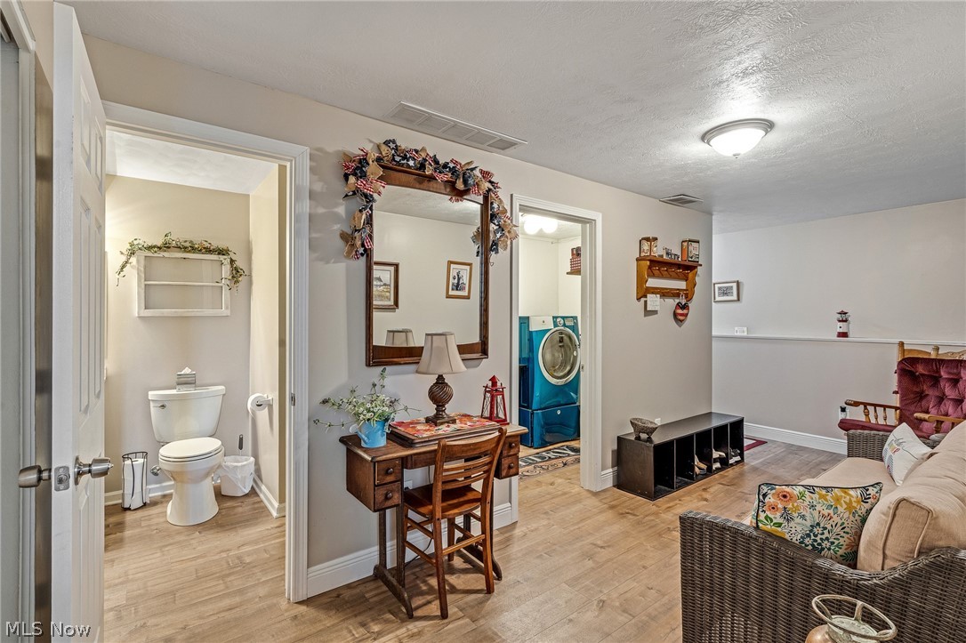 3902 S Newton Falls Road Diamond OH 44412