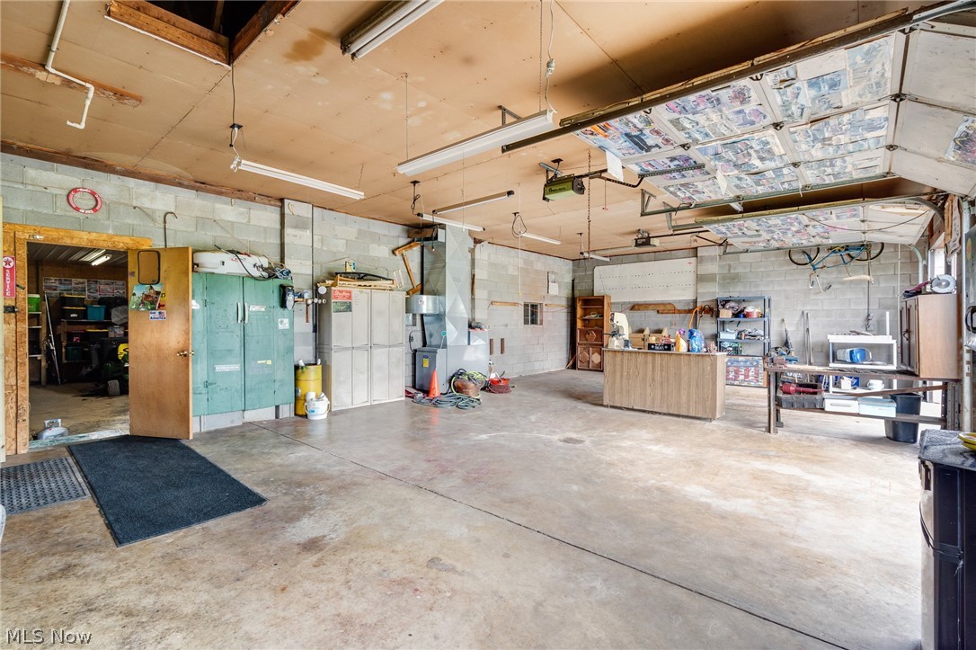 3902 S Newton Falls Road Diamond OH 44412