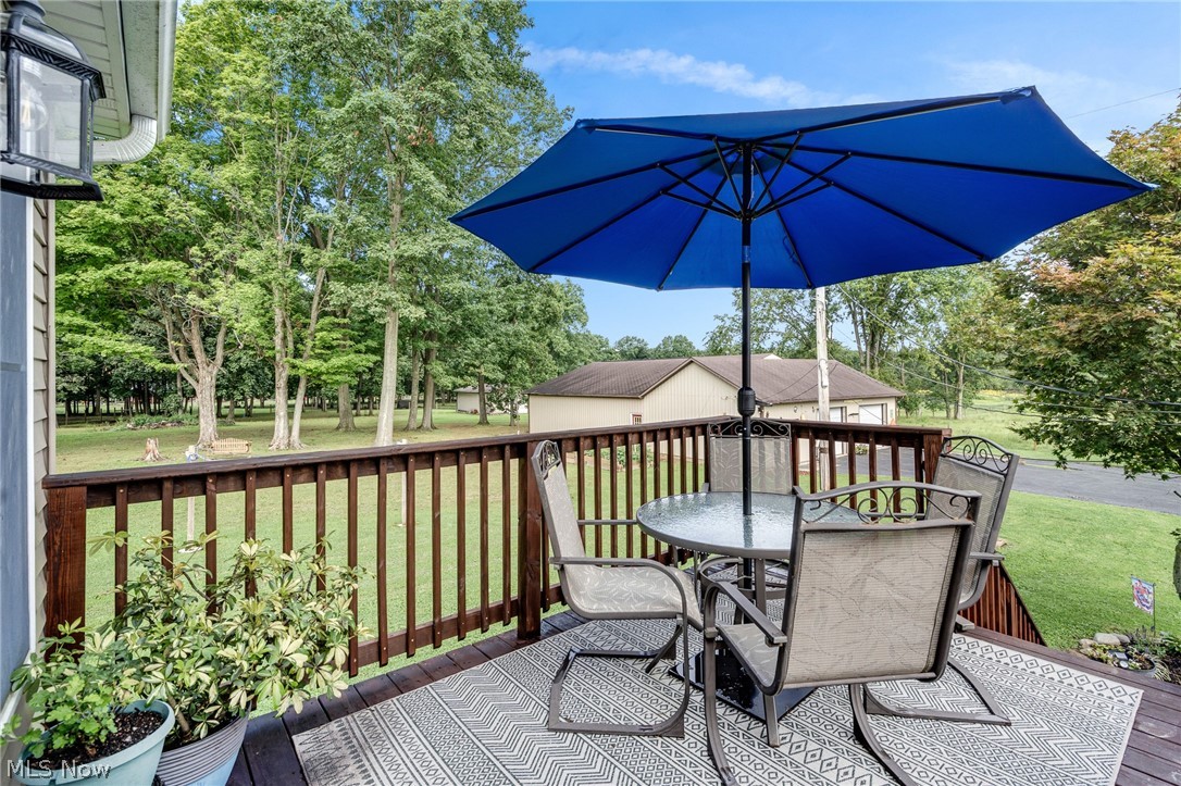 3902 S Newton Falls Road Diamond OH 44412