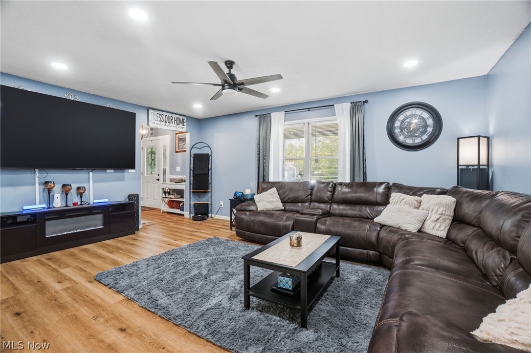 7442 Tamkrist Trail Conneaut OH 44030