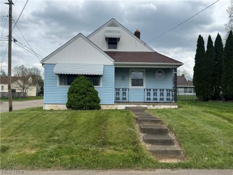1814 Demington Avenue NW Canton OH 44708