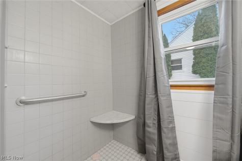1814 Demington Avenue NW Canton OH 44708