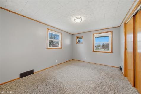 1814 Demington Avenue NW Canton OH 44708