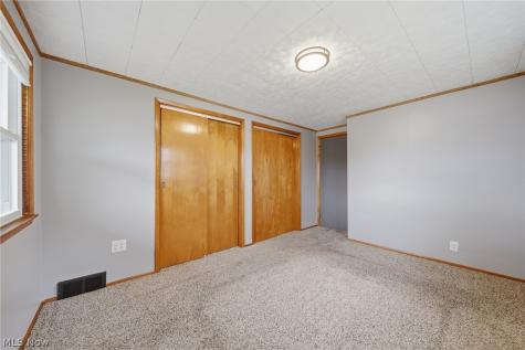 1814 Demington Avenue NW Canton OH 44708