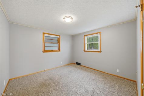1814 Demington Avenue NW Canton OH 44708