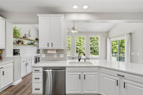32110 Cozy Meadow Court North Ridgeville OH 44039