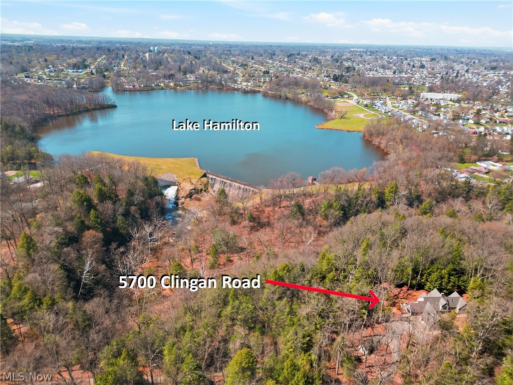 5700 Clingan Road Struthers OH 44471