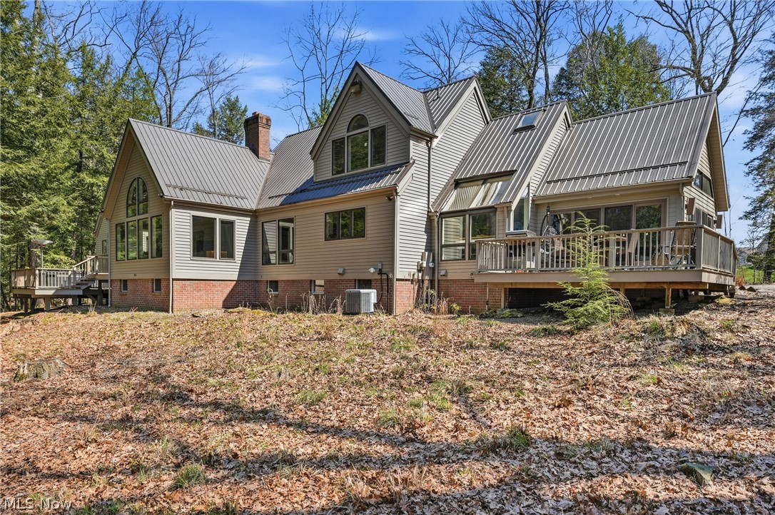 5700 Clingan Road Struthers OH 44471