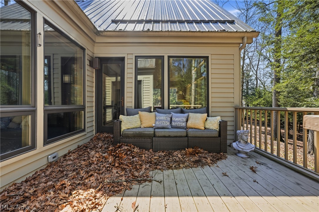 5700 Clingan Road Struthers OH 44471
