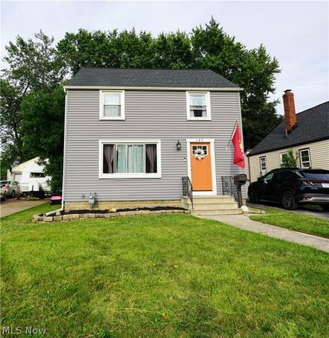 167 Brandtson Avenue Elyria OH 44035