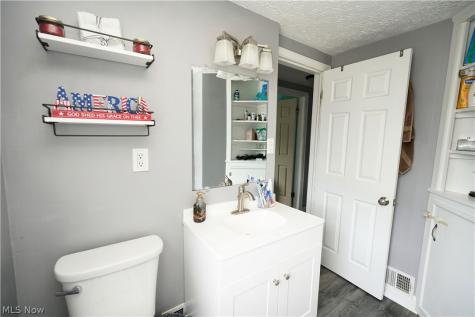 167 Brandtson Avenue Elyria OH 44035