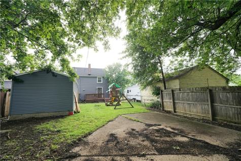 167 Brandtson Avenue Elyria OH 44035