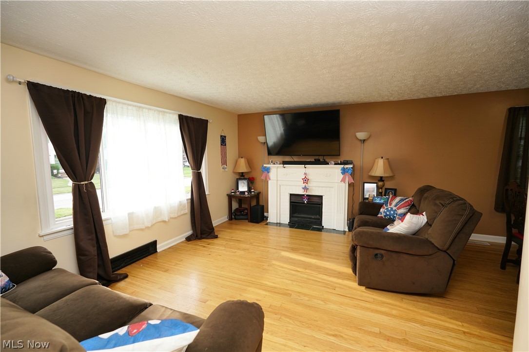167 Brandtson Avenue Elyria OH 44035
