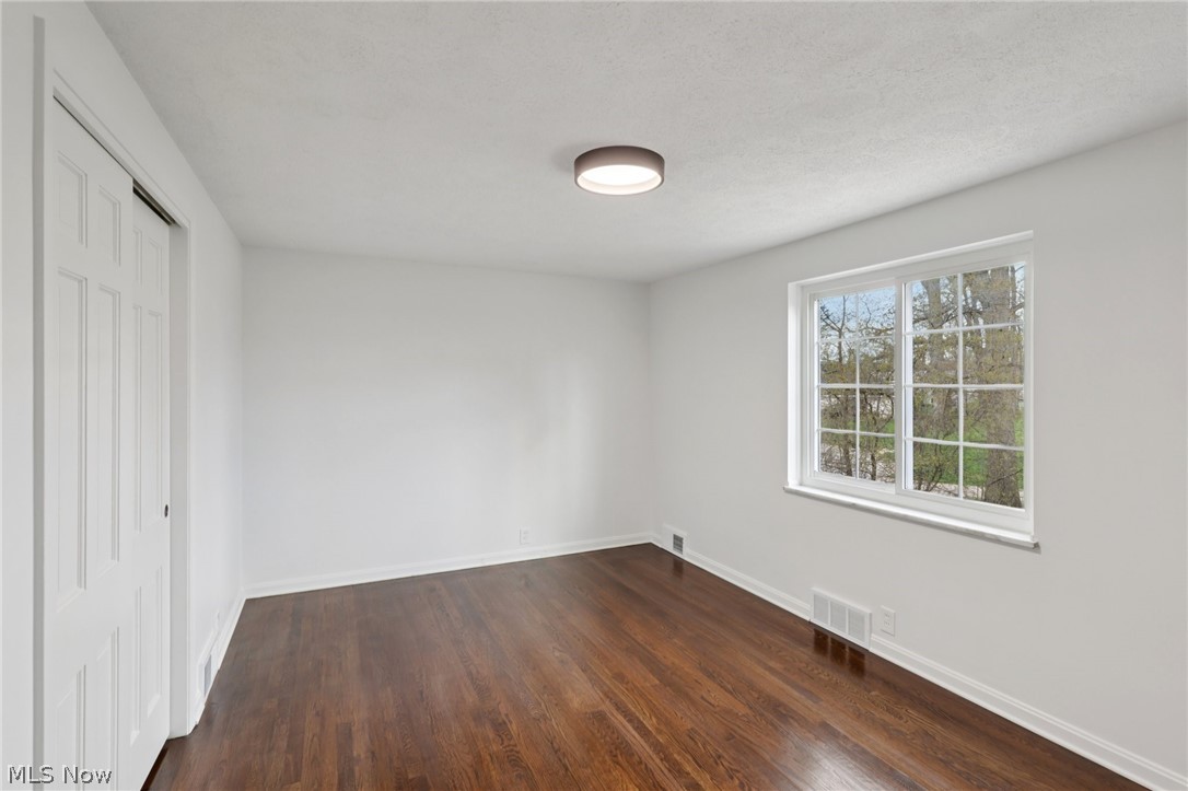 4120 West Valley Drive Fairview Park OH 44126