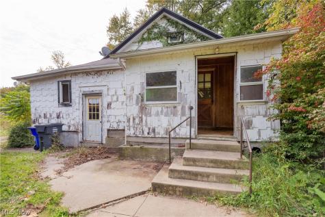 4280 Sandy Lake Road Ravenna OH 44266