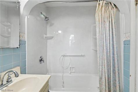 554 W Cook Road Mansfield OH 44907