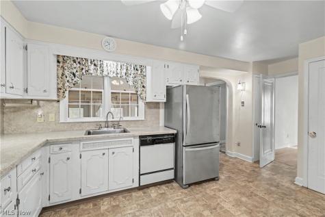 554 W Cook Road Mansfield OH 44907