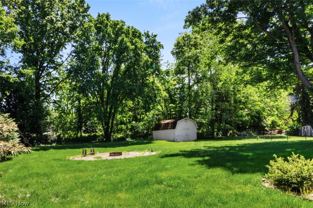 243 9th Street NE Barberton OH 44203