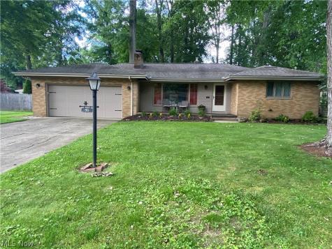 46 Gillian Lane Youngstown OH 44511