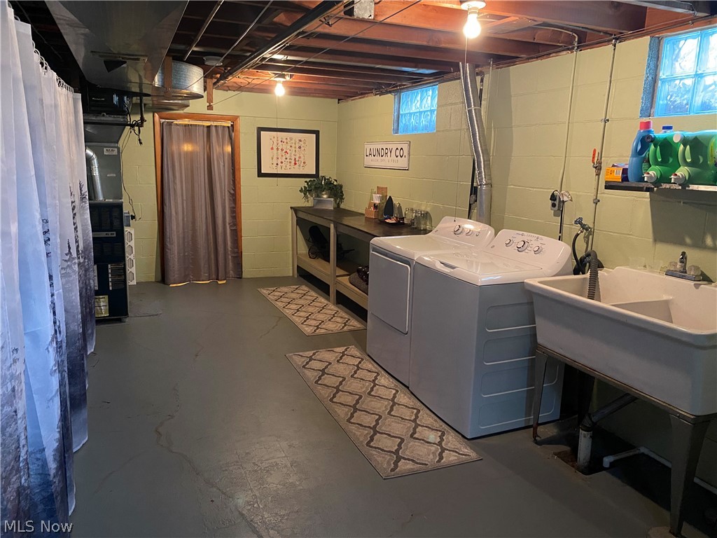 46 Gillian Lane Youngstown OH 44511