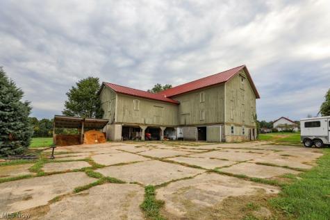 5930 Vair Road Ravenna OH 44266